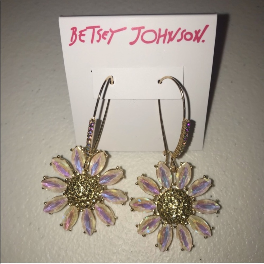 !SALE! NWT- Authentic Betsey Johnson Earrings